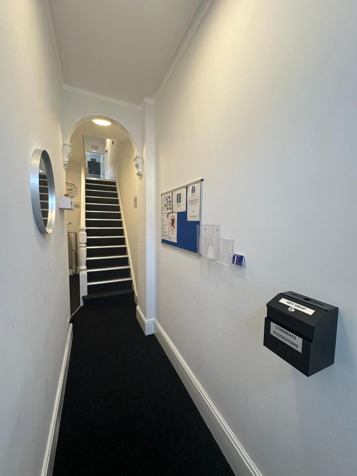 Cambridge Central Rooms - Tas Accommodations Esterno foto