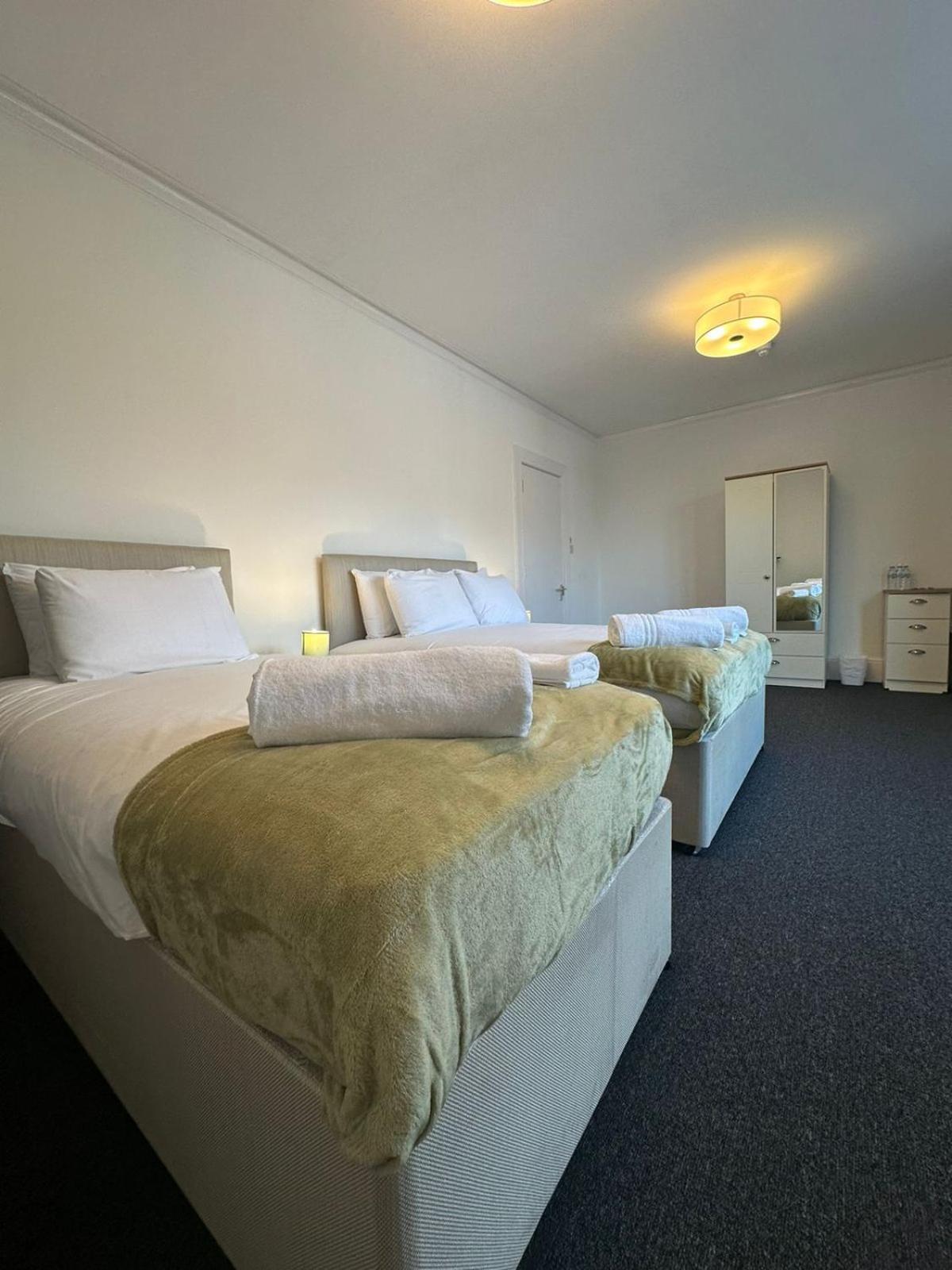 Cambridge Central Rooms - Tas Accommodations Esterno foto