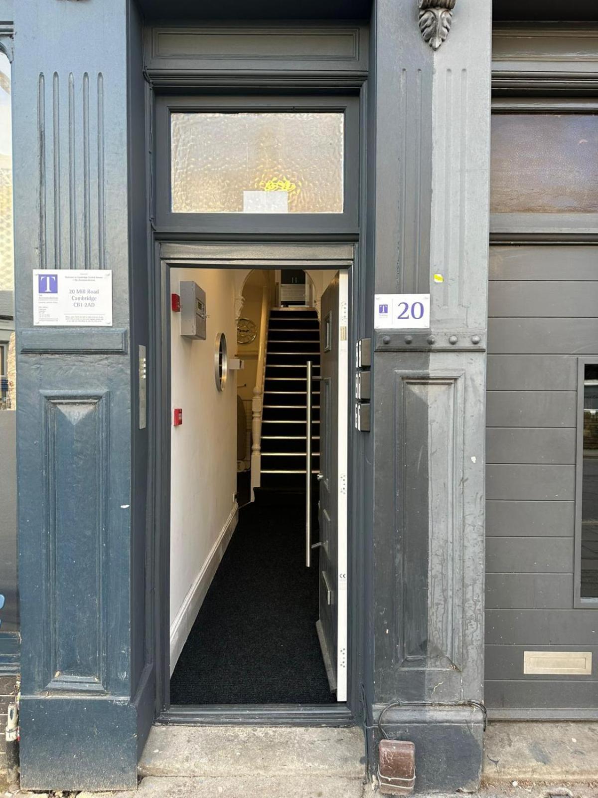 Cambridge Central Rooms - Tas Accommodations Esterno foto